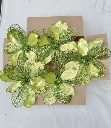 Clearance pale green flowers - clearance,